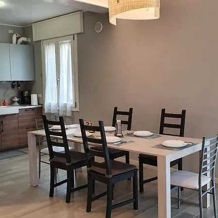Apartment Stazione A 500 Mt - Parcheggio E Wifi - Moderno E Tranquillo - Bartolino Padua