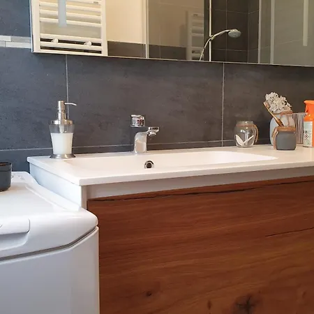 Stazione A 500 Mt - Parcheggio E Wifi - Moderno E Tranquillo - Bartolino Apartment